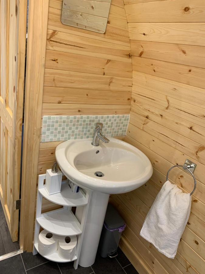 Loch Ness Woodland Pods Hotel Drumnadrochit Exterior foto