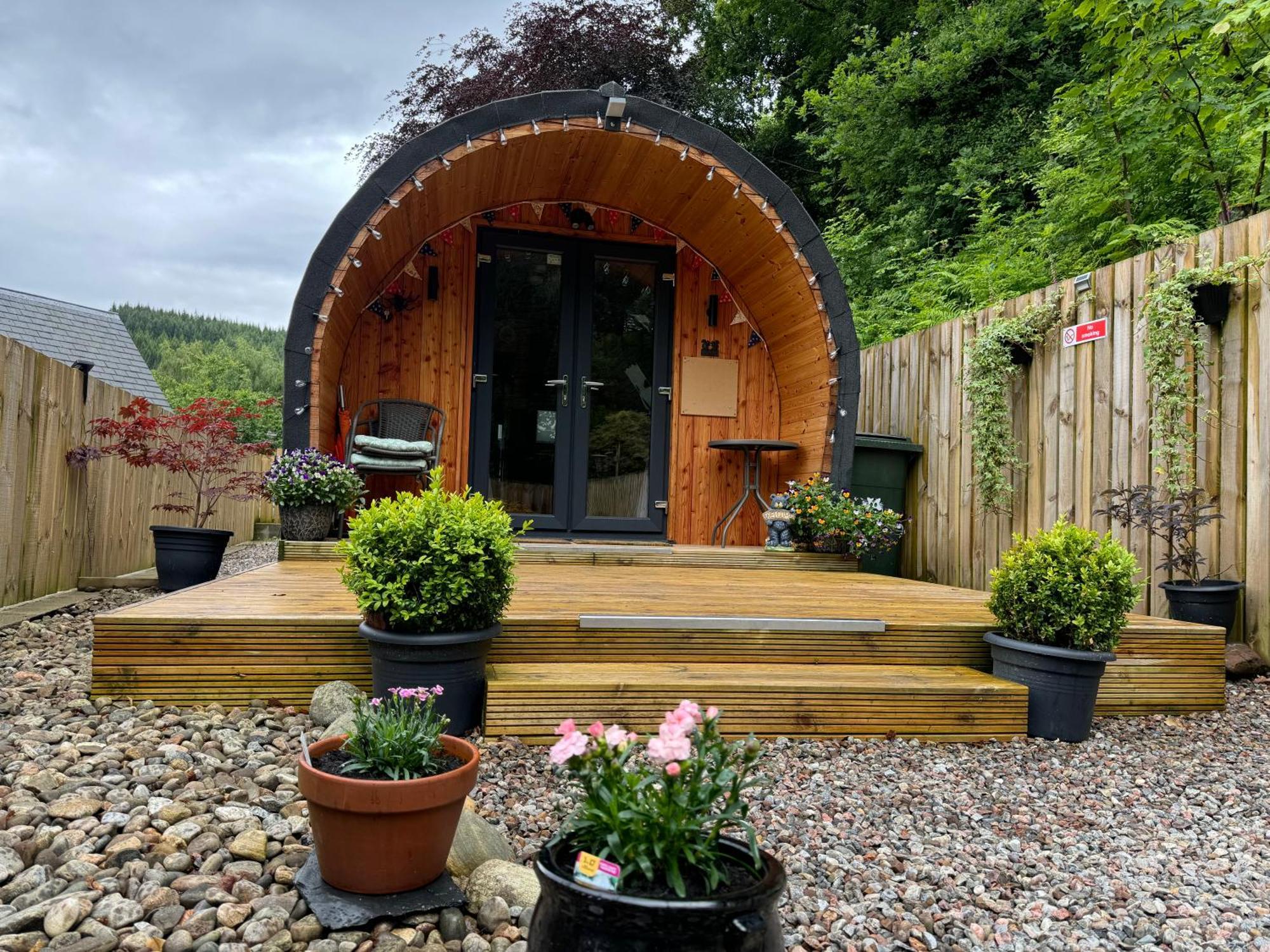 Loch Ness Woodland Pods Hotel Drumnadrochit Exterior foto